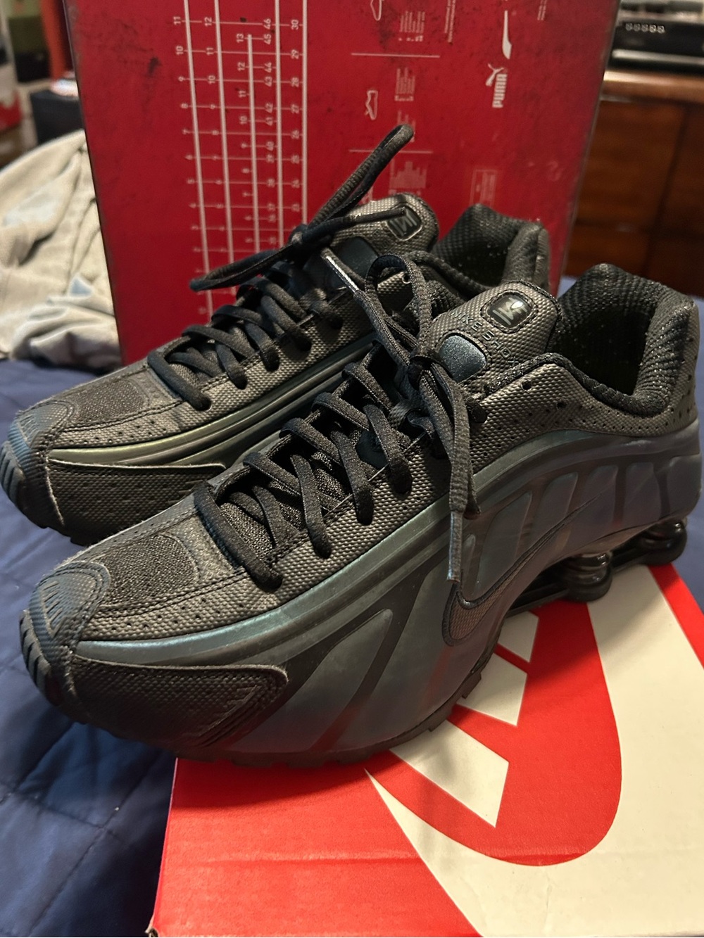 Nike Shox R4 SE